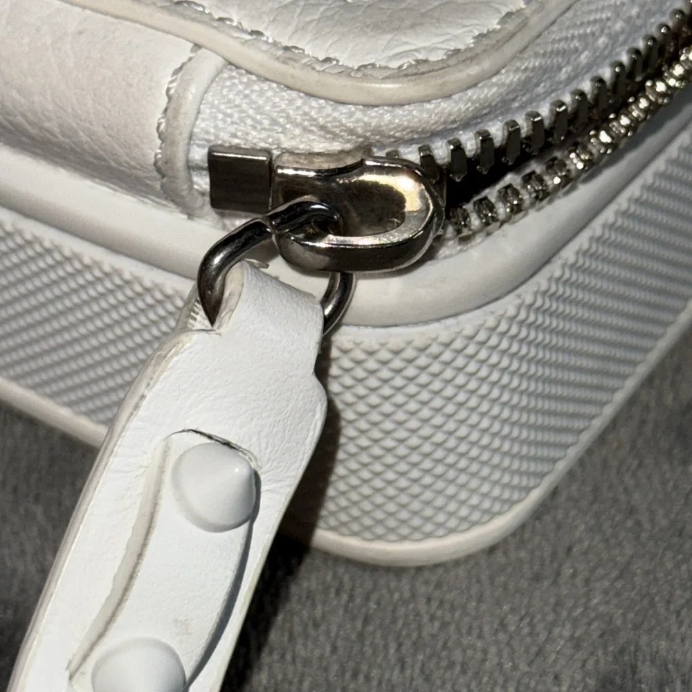 Preloved Christian Louboutin phone bag crossbody white excellent 7.5”L X 4.5”W - Picture 11 of 11